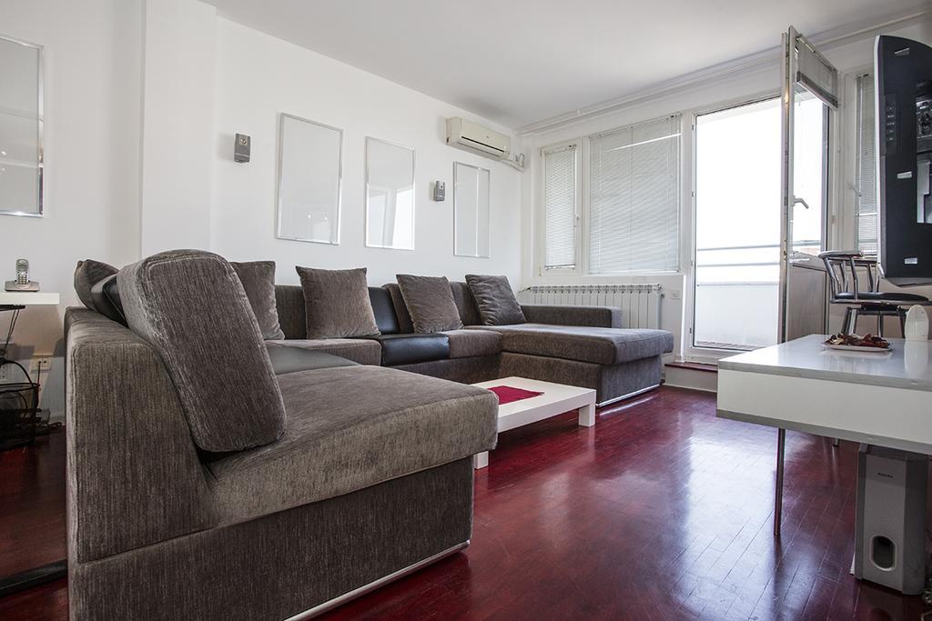 Apartment Sunset Sajmiste Екстериор снимка